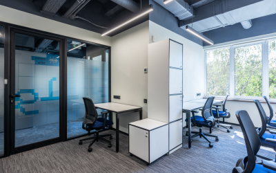 Flooring That Makes Spaces Feel Larger: How Size and Layout Impact Design